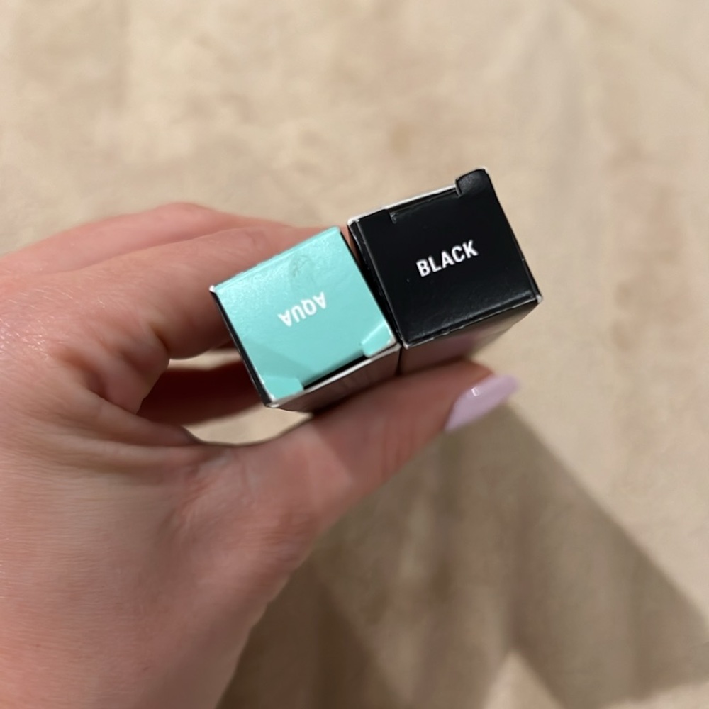 Norvina Chroma Stix makeup pencil bundle eye liner cat eye colorfull aqua black